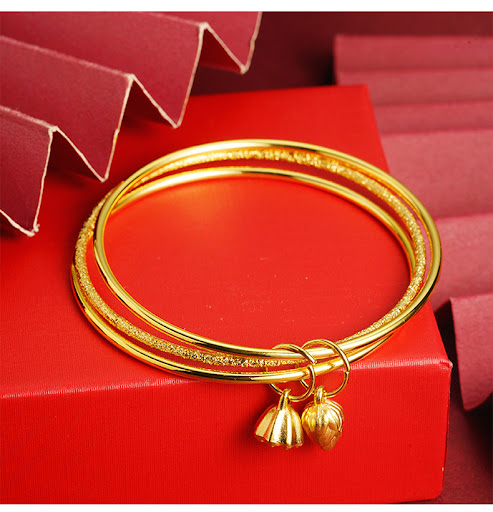 Title 6, Female Ring Lotus Seedpod Glazed Surface Matte ...
