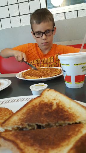 Breakfast Restaurant «Waffle House», reviews and photos, 306 E Potomac St, Williamsport, MD 21795, USA