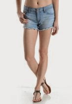 <br />Just USA Jeans Women's 8