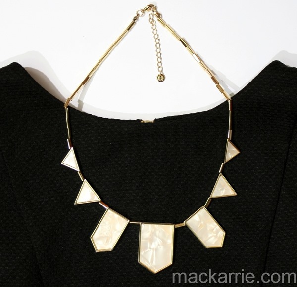 c_HouseOfHarlowNecklace4