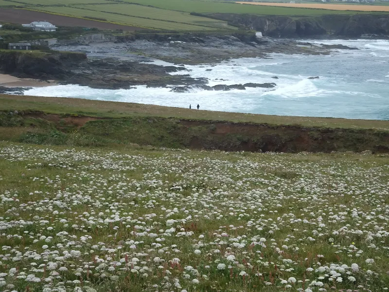 Yet another round hole known as Round Hole