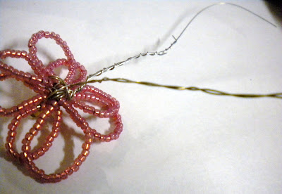 Mini Beaded Flowers Tutorial - My Girlish Whims