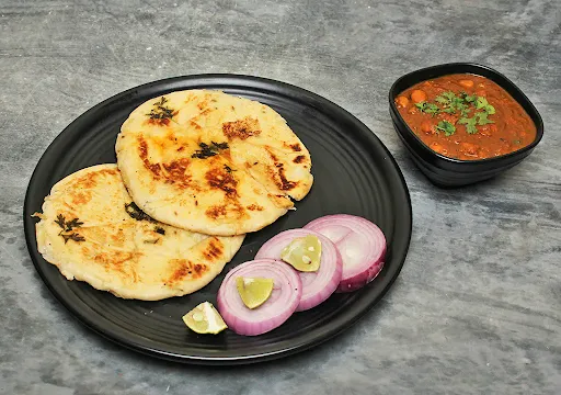 Chole Kulcha