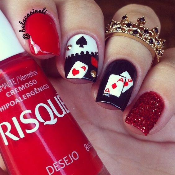 Poker card nails