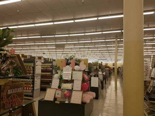 Craft Store «Hobby Lobby», reviews and photos, 505 N Foothills Plaza Dr, Maryville, TN 37801, USA