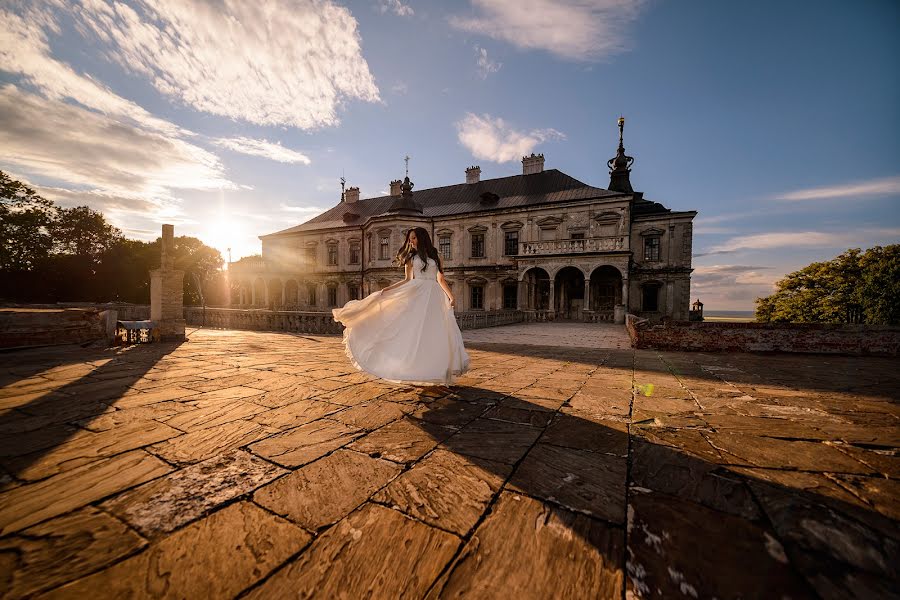 Fotografo di matrimoni Rostyslav Kostenko (rossko). Foto del 20 giugno 2014