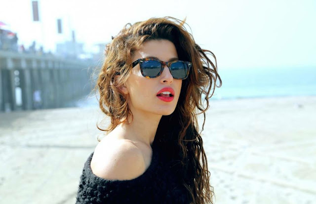 Tania Raymonde Profile Pics Dp Images