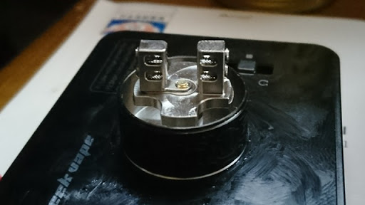 DSC 1667 thumb%25255B2%25255D - 【RDTA】「Geekvape Medusa RDTA」レビュー。メデゥーサRDTA！漆黒の高級VIPライクな爆煙フレイバードリッパー！【電子タバコ/爆煙/アトマイザー】