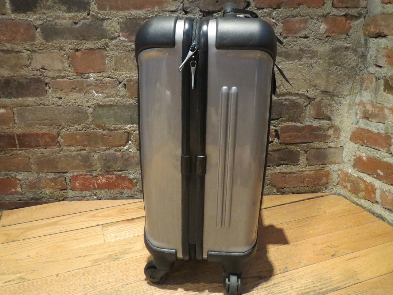 Tumi 'Vapor' Carry on Luggage