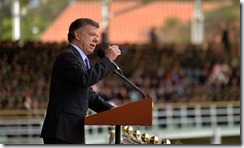 El Presidente Santos destacó que la ceremonia de ascenso al Director de la Policía, General Jorge Nieto, es especial, por la firma del punto del fin del conflicto el pasado jueves en La Habana.