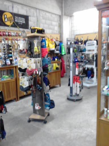 Montañas y Cavernas, Colón Poniente 470, Centro, 94300 Orizaba, VER, México, Tienda de deportes | VER