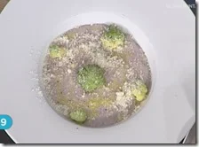 Purè di patate viola con broccolo romano