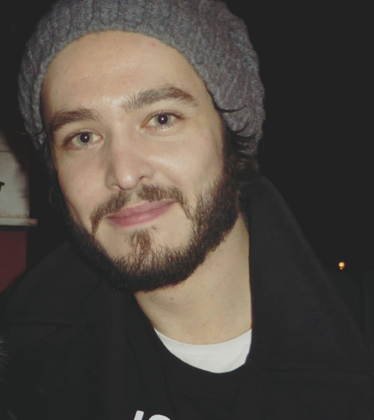 Alexander Vlahos Profile Pics Dp Images - Whatsapp Images1428 x 1600