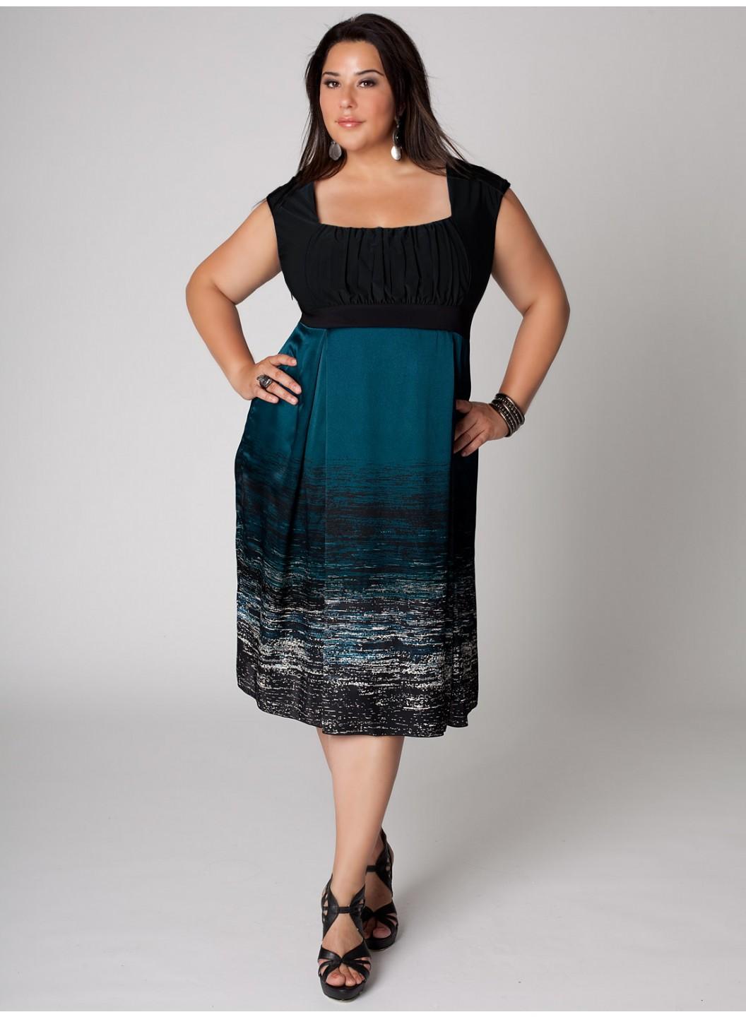 Martina Dress in Marine Teal