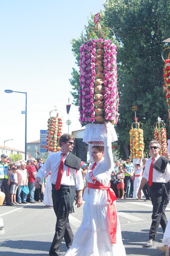 Португалия: Festa dos Tabuleiros  («Праздник хлебных корзин»), Томар + Лиссабон (конкурс)