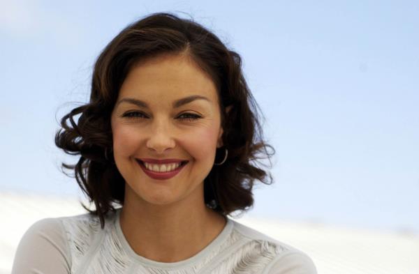 Ashley Judd Profile Pics Dp Images