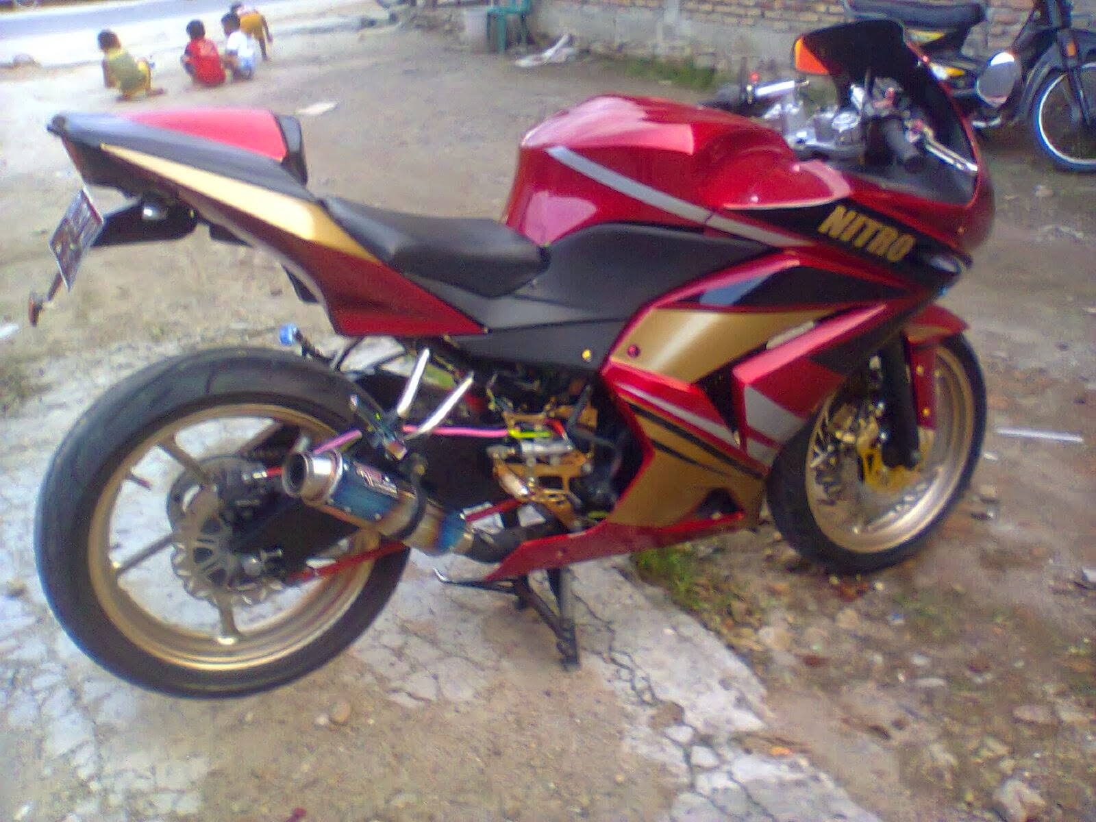  Modifikasi  Kawasaki Ninja  250  Velg Jari  Jari  