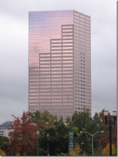 IMG_0096 US Bancorp Tower in Portland, Oregon on October 23, 2009