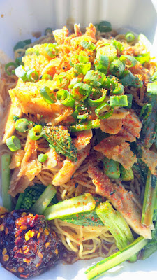 Haan Ghin food cart in Portland's delicious craveable dish of Mii Gai in both Laos and Thai means Noodles (Mii) and Chicken (Gai). The details are that these are egg noodles with housemade sweet and savory Mii sauce topped with chicken, ong choy, fried garlic/shallots, scallions and crispy chicken skin