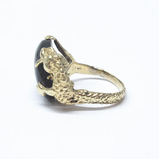 14K Gold & Black Stone Alligator Ring