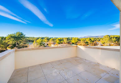 Apartment with terrace 2