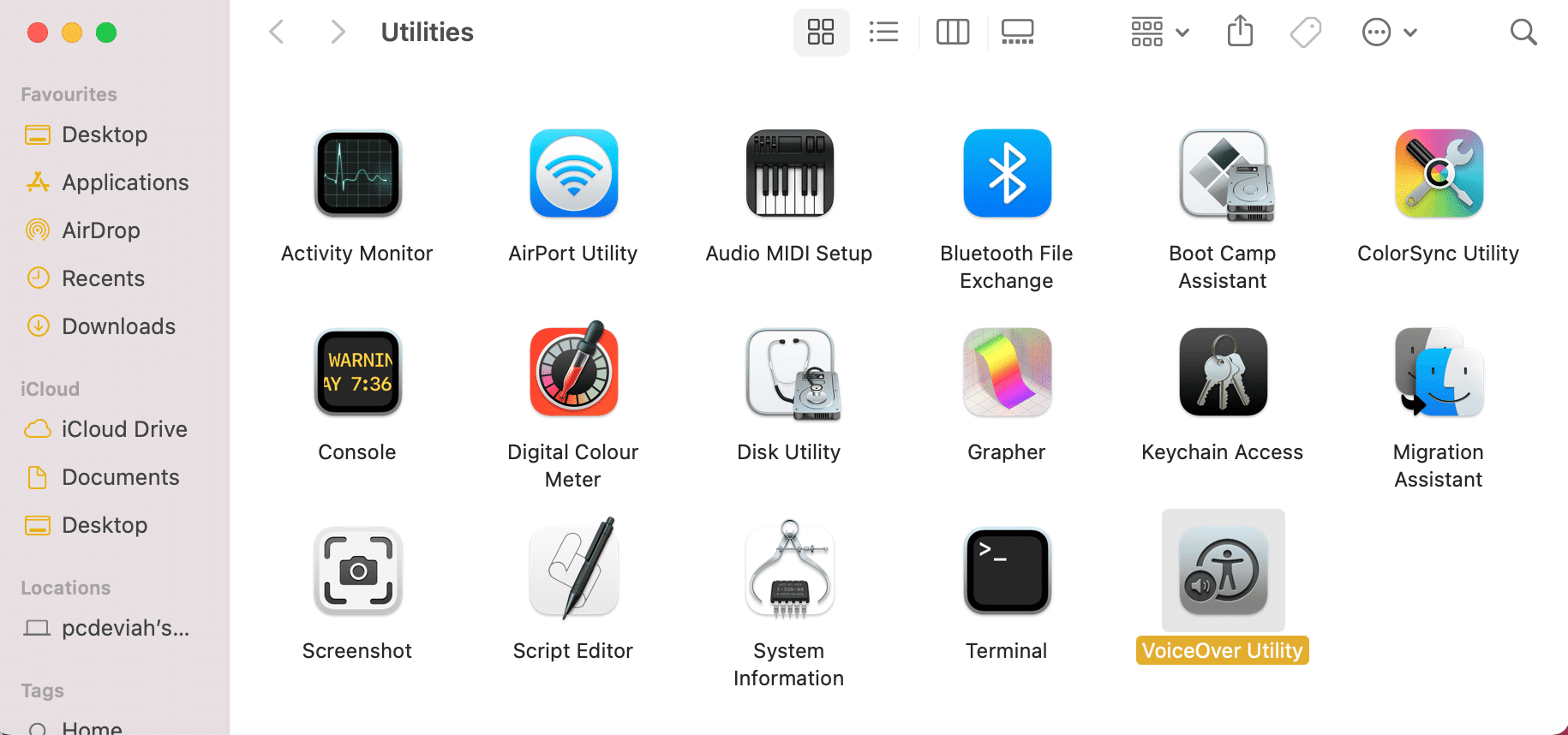 คลิกที่ยูทิลิตี้ VoiceOver |  วิธีใช้โฟลเดอร์ยูทิลิตี้ Mac