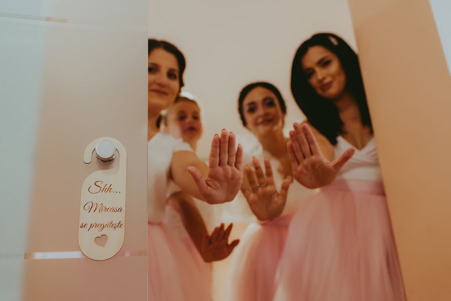 Fotografo di matrimoni Cristian Burlacu (crsphotographer). Foto del 5 febbraio 2022