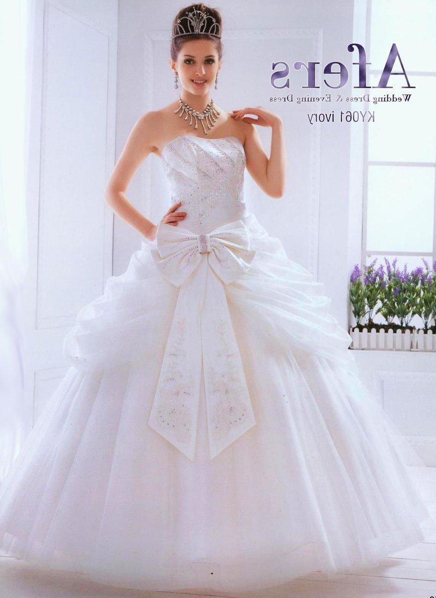 wedding dress,bridal dress