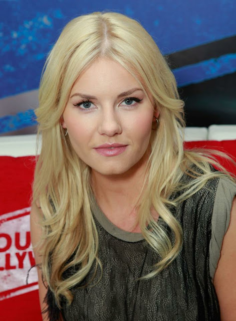 Elisha Cuthbert Awesome Profile Pics