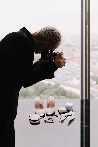 Wedding photographer Slava Khvorostyanyy (khworostyani). Photo of 11 December 2019