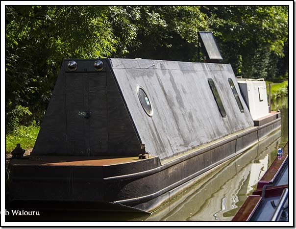 mod working boat