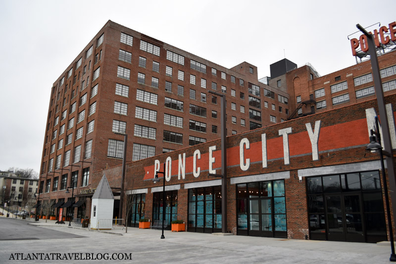 Здание Ponce City Market в Атланте