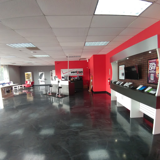 Cell Phone Store «GoWireless Verizon Authorized Retailer», reviews and photos, 3130 GA-5, Douglasville, GA 30135, USA