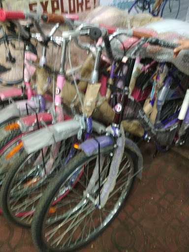 Popular Cycle Co, 153 kamal niwas mcch society 410206, Vasudev Balwant Phadke Rd, Maharashtra 410206, India, Bicycle_Shop, state MH