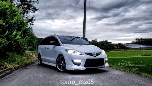 tomo_mzd5さんのプレマシーCREWの画像