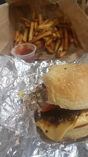 Fast Food Restaurant «Five Guys», reviews and photos, 132-01 14th Ave, College Point, NY 11356, USA