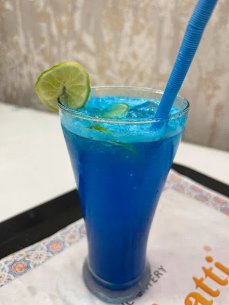 Blue Ocean Mojito