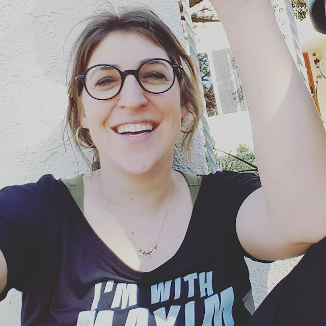 Mayim Bialik Profile Pics Dp Images