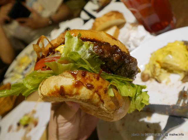 【食記】台中Burger Joint 7分so美式廚房-崇德店@北區 : 環境舒適,水準依舊,好吃的現做美式風味!! 下午茶 北區 區域 午餐 台中市 咖啡簡餐 早餐 晚餐 漢堡 烤雞 牛排 甜點 美式 西式 豬腳 輕食 速食 飲食/食記/吃吃喝喝 