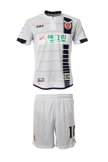 파일:external/www.jeju-utd.com/4510N0103.jpg