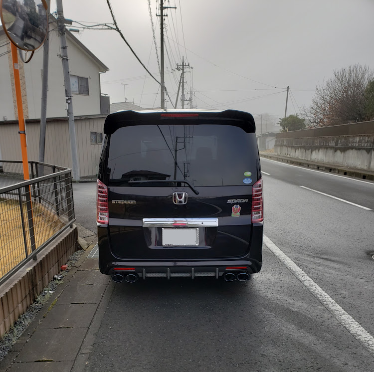 ステップワゴンスパーダの洗車納め・洗車・パーツに関するカスタム事例の投稿画像2枚目