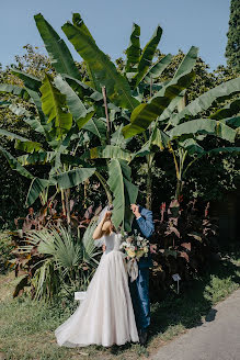 Fotógrafo de bodas Maksim Maksimenko (2maxfoto). Foto del 16 de septiembre 2018