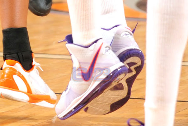 Wearing Brons Diana Taurasi8217s Phoenix Mercury LBJ8 Home PE