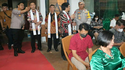 Kapolda Sulut Pantau Situasi Kamtibmas Malam Natal di Manado