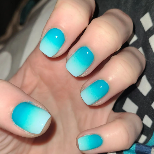 Cloudy Sky Ombre Nail Designs