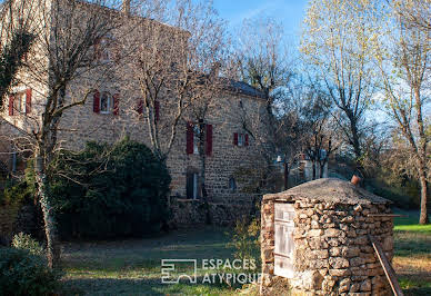 House with pool and terrace 3