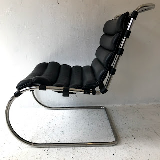 Ludwig Mies van der Rohe For Knoll Chair