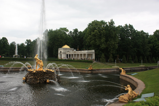 Петергоф. Немного фонтанов.