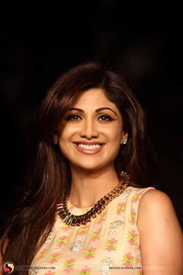 Shilpa Shetty Dp Profile Pics