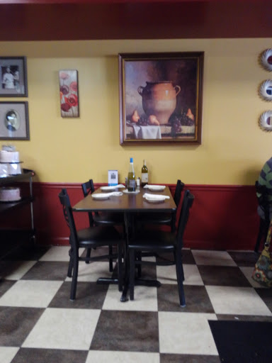 Italian Restaurant «Bertolone Italian Cafe», reviews and photos, 605 2nd Ave N, Clanton, AL 35045, USA